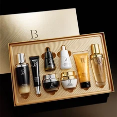 Coffret de soins de la peau à l'arbutine et à la composition dorée